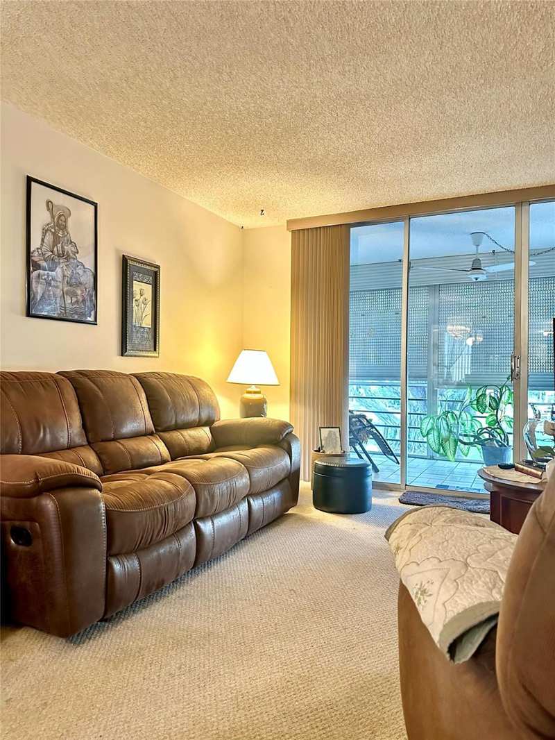 2 bedroom Condominium at 4899 NW 26th Court, Cypress Chase Condo No 4, Lauderdale Lakes — photo 1