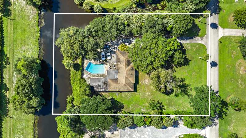 4 bedroom Single Family Residence at 8550 Nashua Drive, Horseshoe Acres, Palm Beach Gardens — photo 1