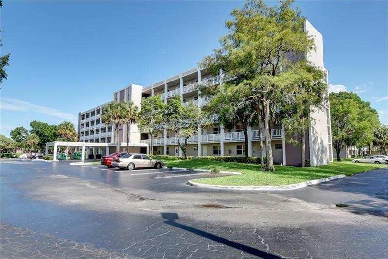 1 bedroom Condominium at 8735 Ramblewood Drive #212, Sherwood Square Condominium, Coral Springs — photo 1