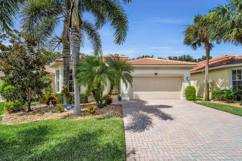 4 bedroom Single Family Residence at 6951 Imperial Beach Circle, Valencia Palms 4, Delray Beach — photo 1