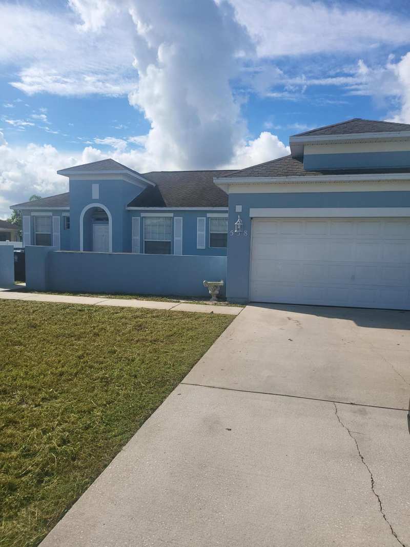 4 bedroom Single Family Residence at 558 SW Halifax Avenue, Port St Lucie Section 22, Port St. Lucie — photo 1