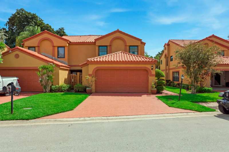 3 bedroom Townhouse at 19914 Villa Lante Place, Boca Fontana Tr E, Boca Raton — photo 1