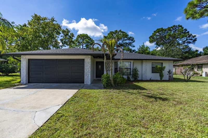 3 bedroom Single Family Residence at 6801 Pensacola Road, Lakewood Park Unit 10, Fort Pierce — photo 1