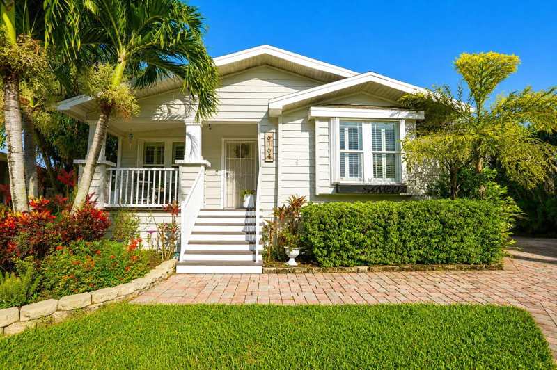 3 bedroom Manufactured Home at 6164 N Ironwood Lane, Maralago Cay, Atlantis — photo 1