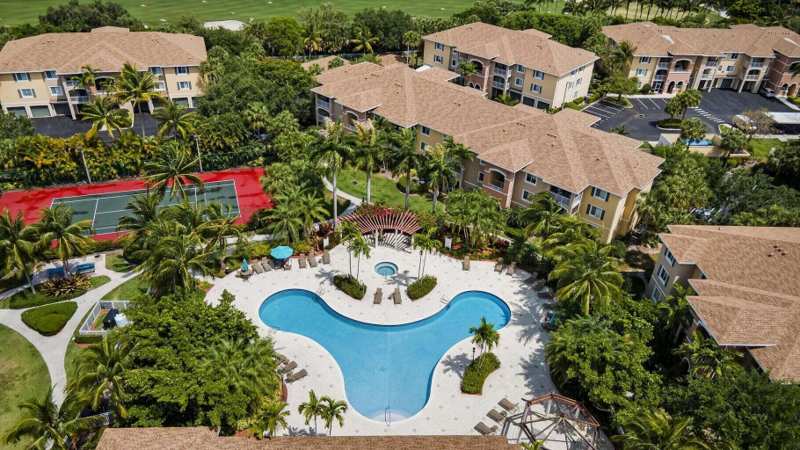 3 bedroom Condominium at 6400 Emerald Dunes Drive #104, Villas At Emerald Dunes Condo, West Palm Beach — photo 1