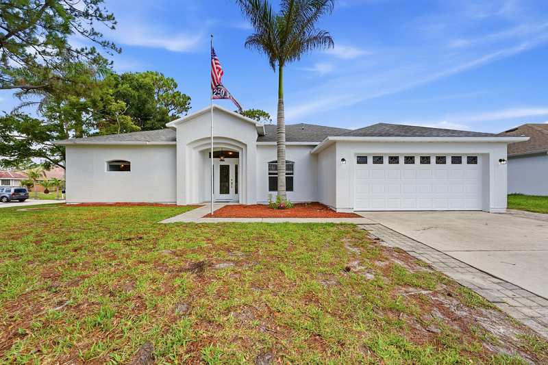3 bedroom Single Family Residence at 4174 SW Daniff Street, Port St Lucie Section 19, Port St. Lucie — photo 1