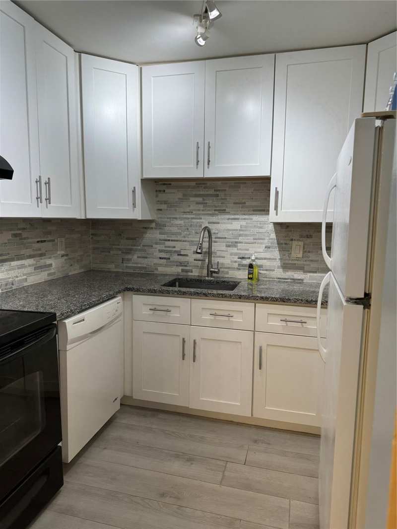 2 bedroom Condominium at 3200 Coral Springs Drive #214, Villas At Coral Springs, Coral Springs — photo 1