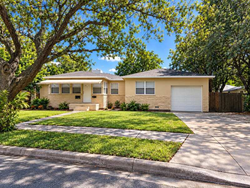 3 bedroom Single Family Residence at 5014 Spruce Avenue, North Palm Beach Pl 1 In, West Palm Beach — photo 1