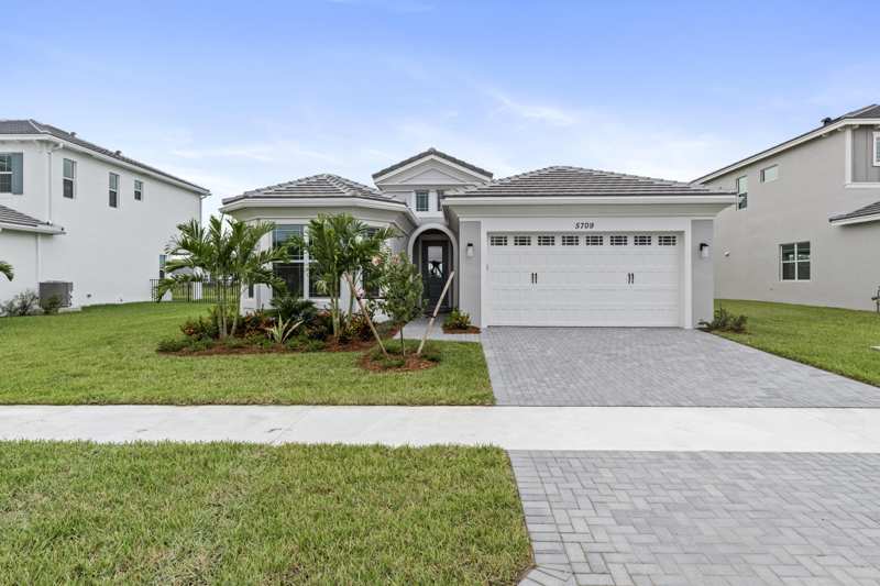 3 bedroom Single Family Residence at 5709 Bristlecone Commons, Pines Of Westlake, Westlake — photo 1