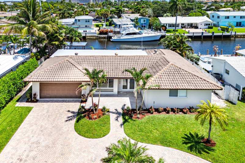 4 bedroom Single Family Residence at 1525 SE 6th Street, Cove 2nd Sec, Deerfield Beach — photo 1