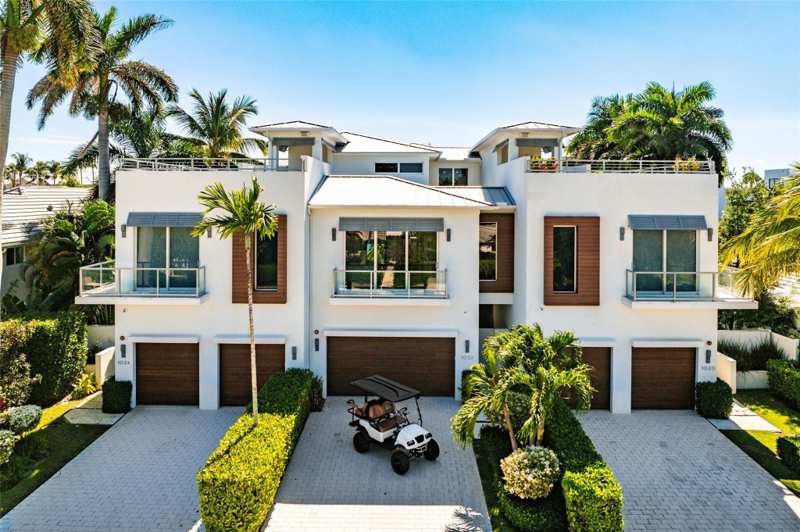 3 bedroom Townhouse at 1022 Langer Way, Beachside Townhome, Delray Beach — photo 1