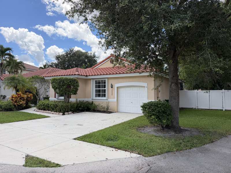 3 bedroom Single Family Residence at 15298 SW 49th Street, Regency, Davie — photo 1