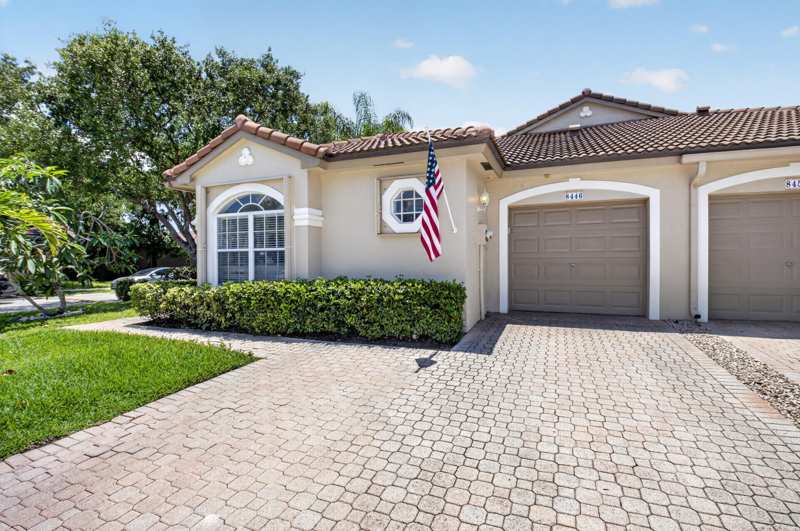 3 bedroom Villa at 8446 Via Serena, Mizner Pointe Of Boca Via Ancho, Boca Raton — photo 1