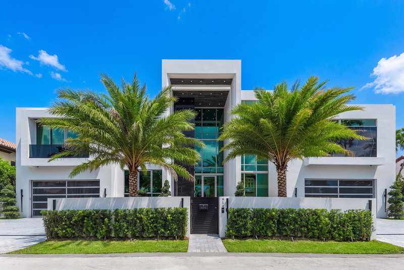 7 bedroom Single Family Residence at 414 Royal Plaza Drive, Stilwell Isles, Fort Lauderdale — photo 1