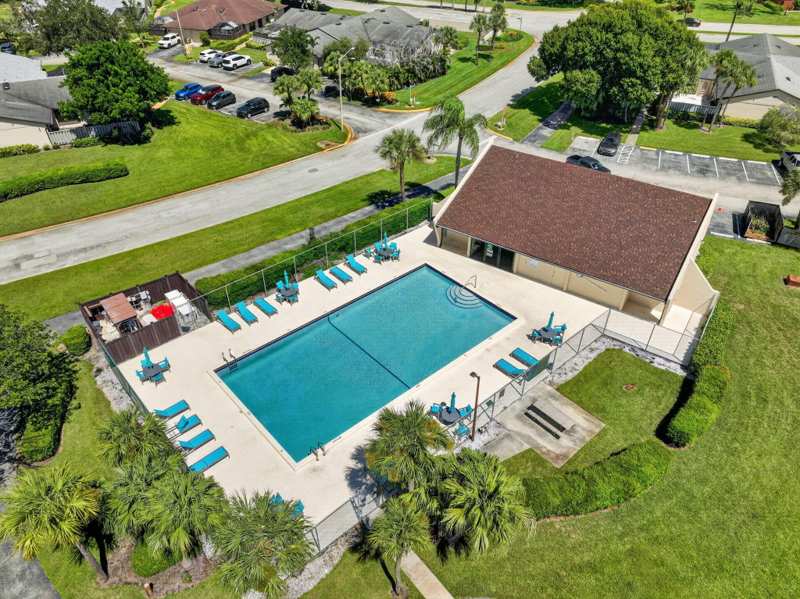 2 bedroom Villa at 1331 Peppertree Trail #A, Longwood Village Phase 1, Fort Pierce — photo 1
