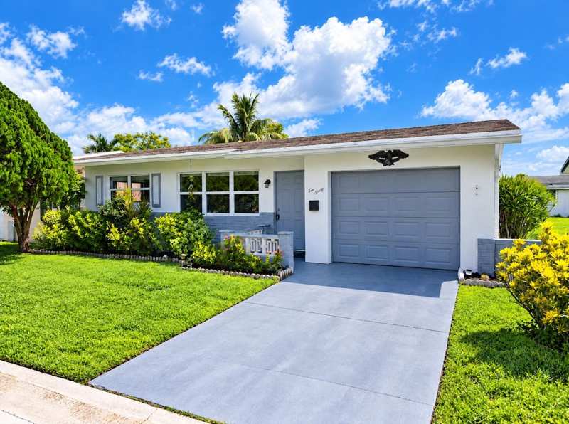 2 bedroom Single Family Residence at 1030 NW 69th Avenue, Paradise Gardens Sec 1, Margate — photo 1