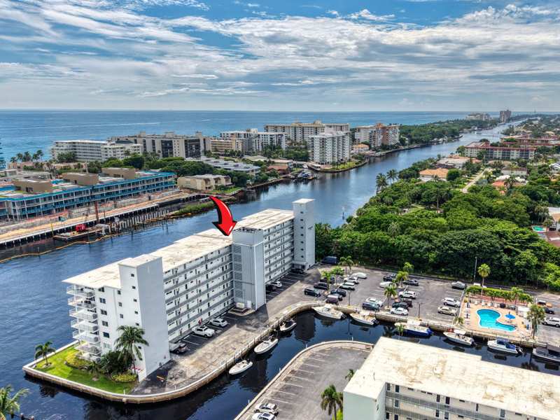 1 bedroom Condominium at 1536 SE 15th Court #404, Massachusetts Condo, Deerfield Beach — photo 1