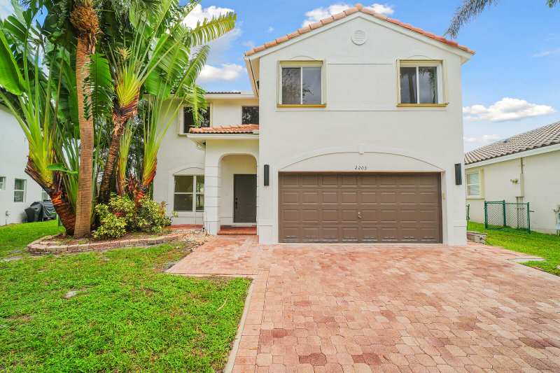 3 bedroom Single Family Residence at 2203 SW 134th Avenue, Pod 5 At Monarch Lakes, Miramar — photo 1