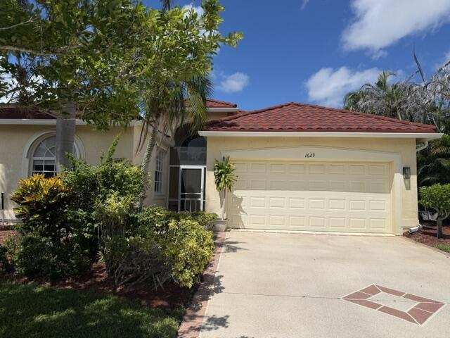 3 bedroom Single Family Residence at 1629 SE Shelburnie Way, Highland Glen, Port St. Lucie — photo 1
