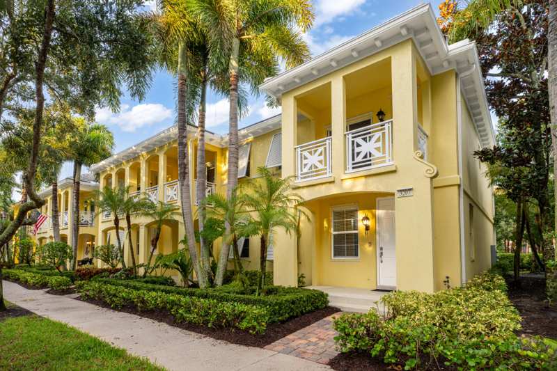 3 bedroom Townhouse at 3207 E Community Drive, Martinique At Abacoa 1, Jupiter — photo 1