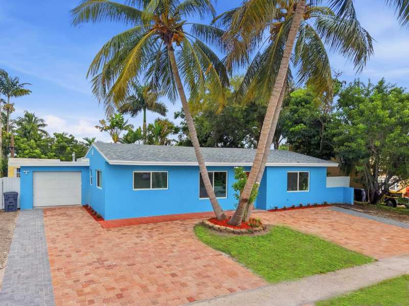 3 bedroom Single Family Residence at 1421 Crest Drive, Lake Osborne Estates, Lake Worth — photo 1