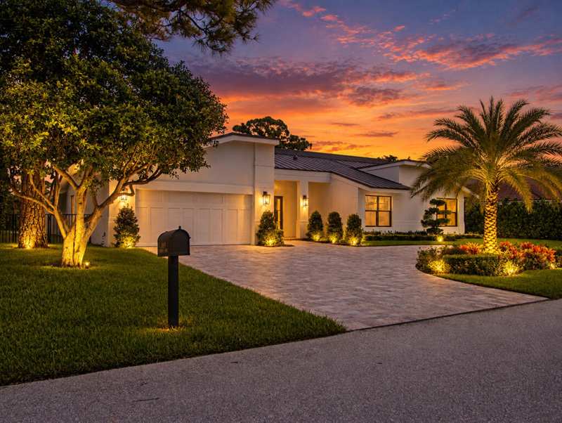 3 bedroom Single Family Residence at 4909 Pineview Circle, Seagate Country Club, Delray Beach — photo 1