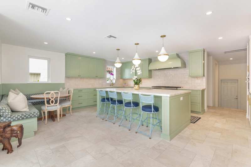 5 bedroom Single Family Residence at 250 Murray Road, Lakewood, West Palm Beach — photo 1