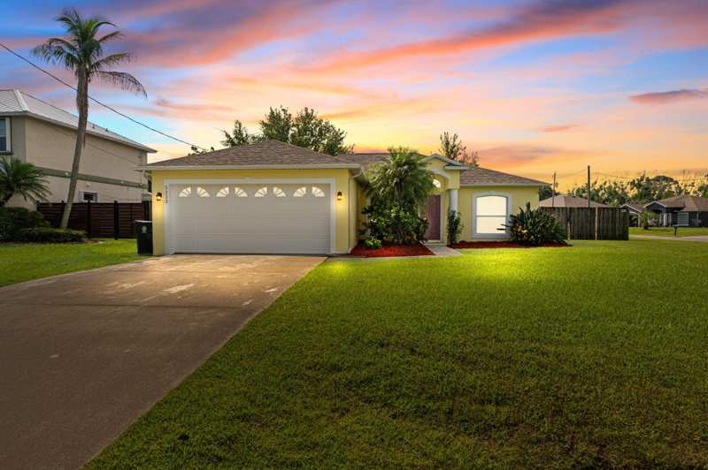 3 bedroom Single Family Residence at 5323 NW Perez Court, Port St Lucie Section 48 1st Replat, Port St. Lucie — photo 1