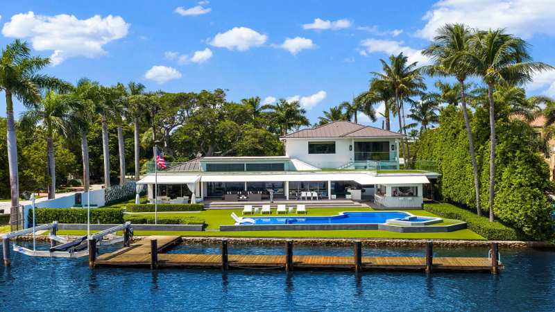 6 bedroom Single Family Residence at 201 Palm Trail, Runnymede, Delray Beach — photo 1