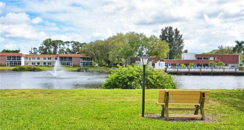 1 bedroom Condominium at 1225 NW 21st Street #3-311, Vista Del Lago Condo, Stuart — photo 1
