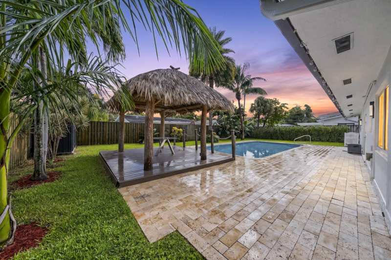 3 bedroom Single Family Residence at 1970 NE 32nd Street, Randall Manor, Lighthouse Point — photo 1