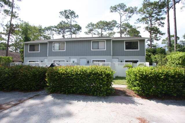 3 bedroom Townhouse at 1141 Goldenrod Road, Sugar Pond Manor Of Wellington, Wellington — photo 1
