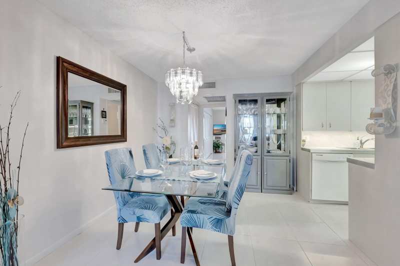 1 bedroom Condominium at 2051 Cambridge C, Cambridge C Condo, Deerfield Beach — photo 1