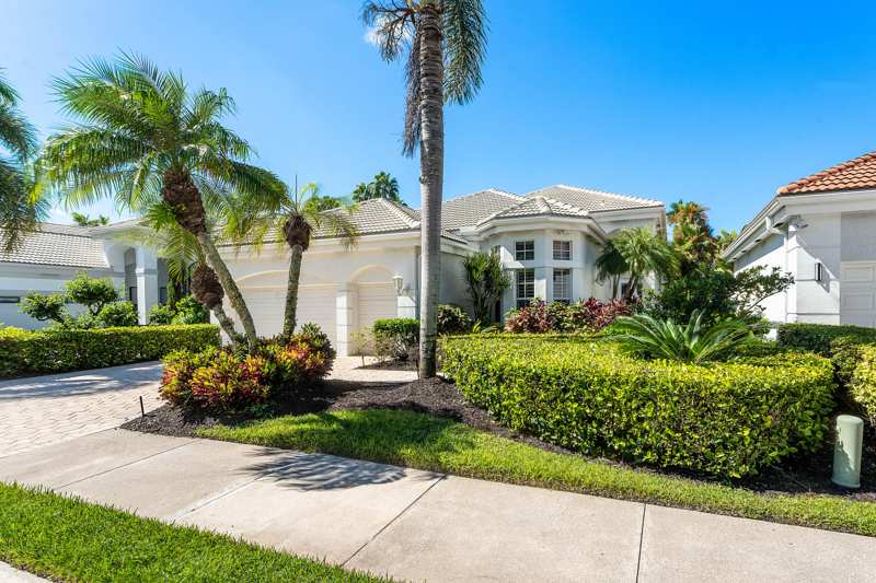 2 bedroom Single Family Residence at 125 Windward Drive, Windward Cove, Palm Beach Gardens — photo 1