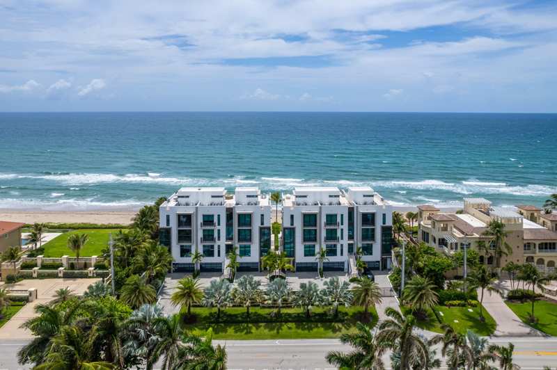 5 bedroom Townhouse at 3621 S Ocean Boulevard #6, 3621 South Ocean Villas Condo, Highland Beach — photo 1