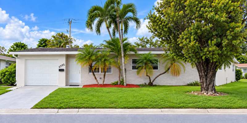 2 bedroom Single Family Residence at 6985 NW 17th Court, Paradise Gardens Sec 3, Margate — photo 1