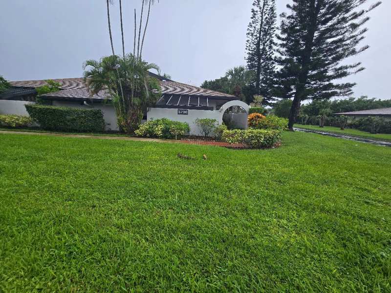 2 bedroom Condominium at 5700 Queen Palm Court #B, Palm Greens At Villa Del Ray Condo II, Delray Beach — photo 1