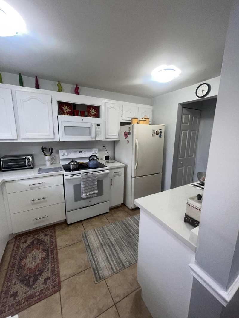 2 bedroom Condominium at 6080 NW 44th Street #211, Greens Of Inverrary Phase I, Lauderhill — photo 1