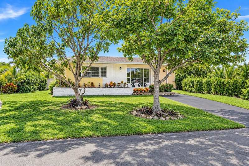 2 bedroom Single Family Residence at 6872 NW 26th Court, Gold Key Villas, Sunrise — photo 1