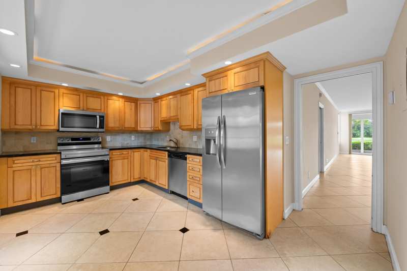 3 bedroom Condominium at 4000 Cypress Grove Way #103, No 125 Palm-Aire Country Club, Pompano Beach — photo 1