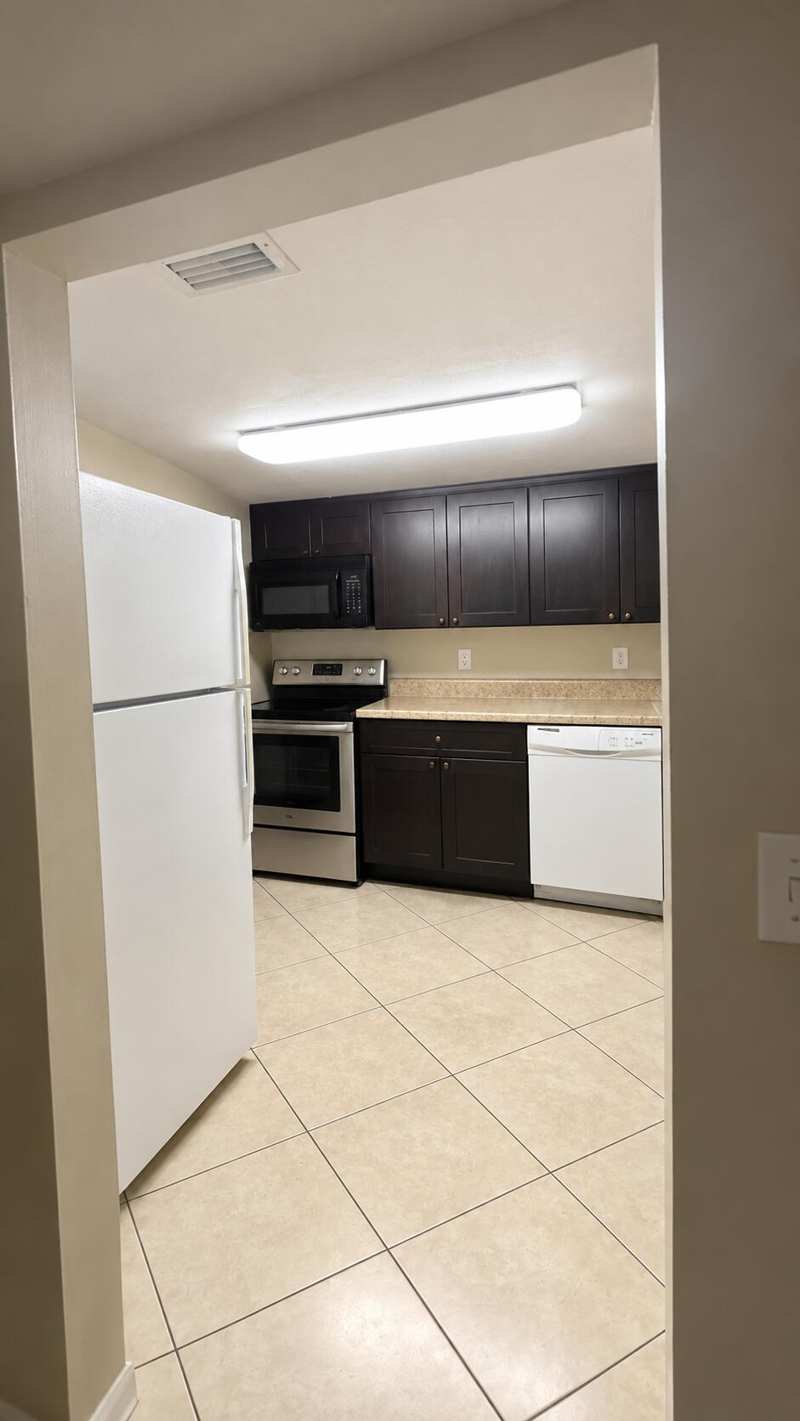 2 bedroom Condominium at 10701 Royal Palm Boulevard #12, Villa Madrid I Condo, Coral Springs — photo 1