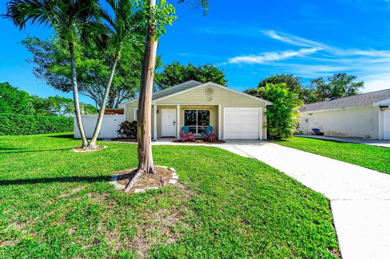 3 bedroom Single Family Residence at 8315 Garden Gate Place, Country Park At Boca Raton I, Boca Raton — photo 1