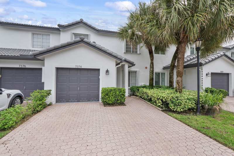 3 bedroom Townhouse at 7374 NW 61st Terrace, Parkland Terraces, Parkland — photo 1