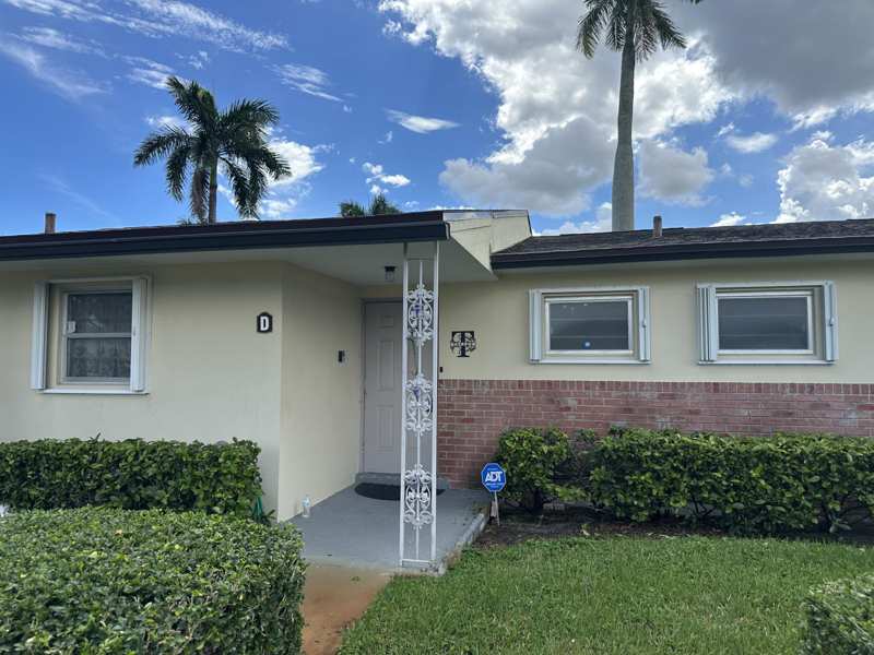 1 bedroom Condominium at 2751 Ashley Drive #D, Cresthaven Villas 2 Condo, West Palm Beach — photo 1