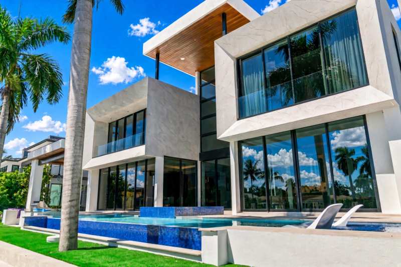 6 bedroom Single Family Residence at 2856 NE 26th Place, Coral Ridge Galt Add No 1, Fort Lauderdale — photo 1