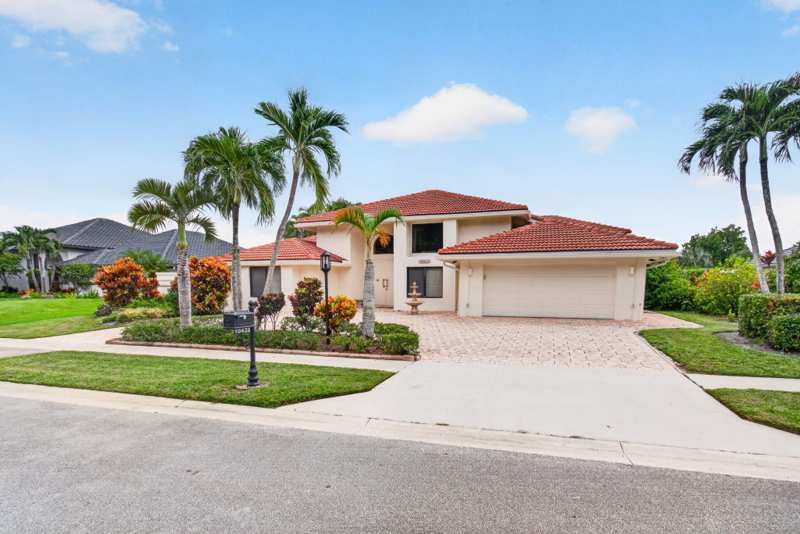 4 bedroom Single Family Residence at 10423 Stonebridge Boulevard, Stonebridge Country Club, Boca Raton — photo 1