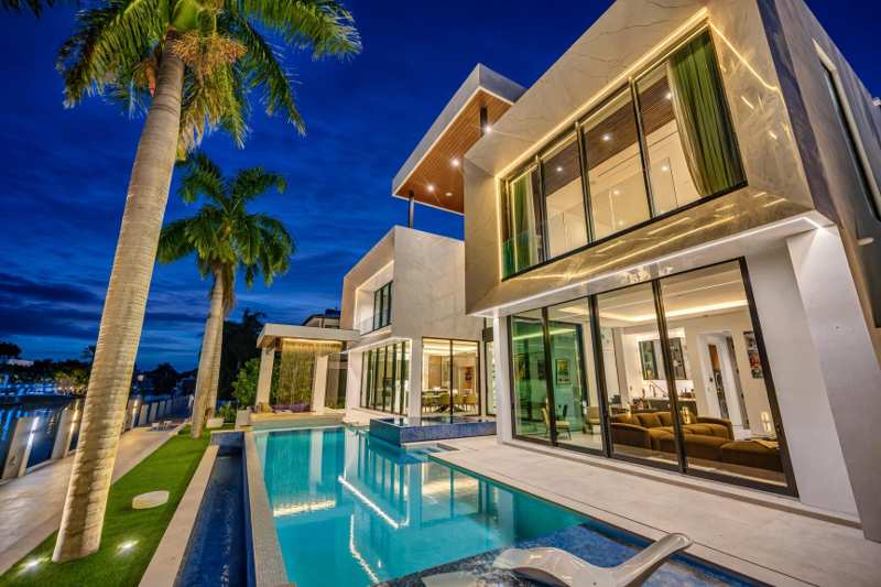 6 bedroom Single Family Residence at 2856 NE 26th Place, Coral Ridge Galt Add No 1, Fort Lauderdale — photo 1
