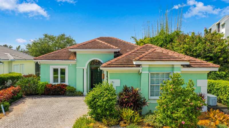3 bedroom Single Family Residence at 91 Southpointe Drive, Ocean Village, Fort Pierce — photo 1