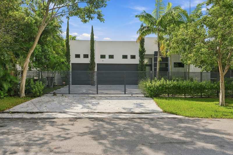 3 bedroom Single Family Residence at 114 NE 16th Place, Placido Place, Fort Lauderdale — photo 1