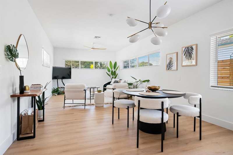 3 bedroom Single Family Residence at 3300 Westview Avenue, Northwood Add, West Palm Beach — photo 1